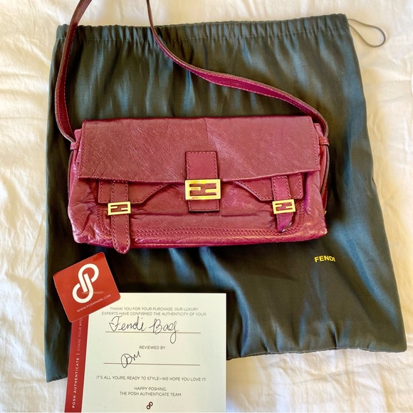 Fendi Baguette Bag - Picture 2 of 16